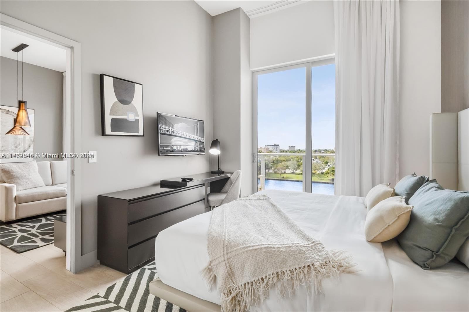 4010 Ocean Dr R406 photo 19