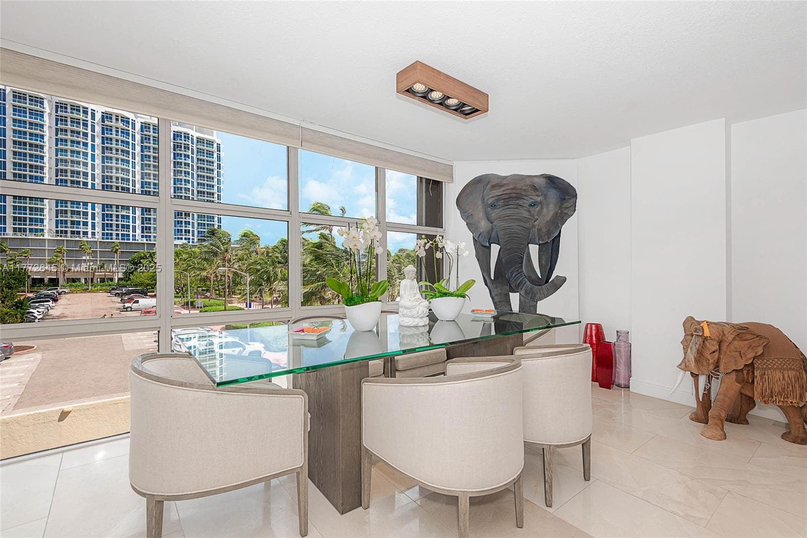 6423 Collins Ave 309 photo 5