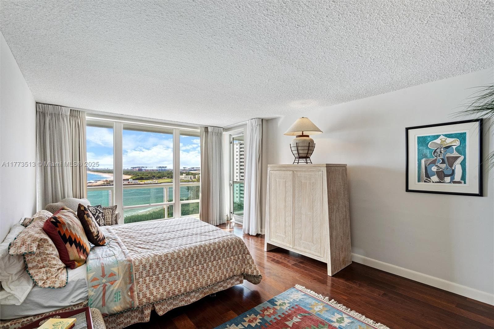 2100 S Ocean Ln 805 photo 23