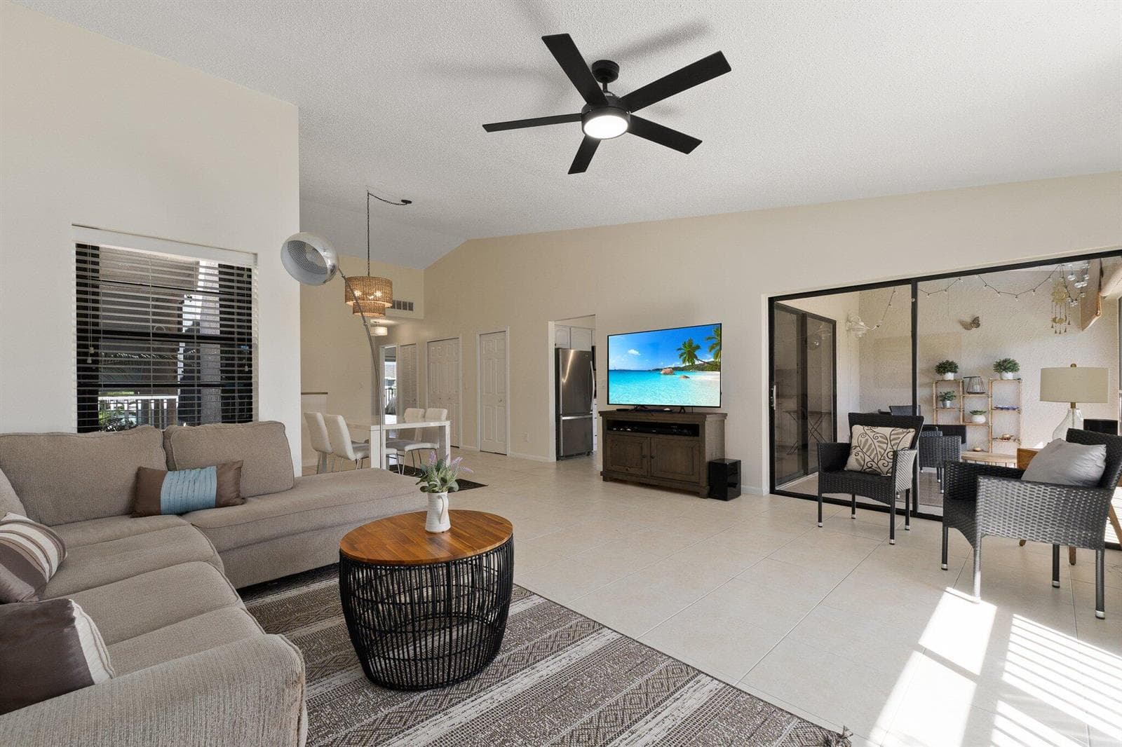 3212 S Lakeview Circle 10205 photo 20
