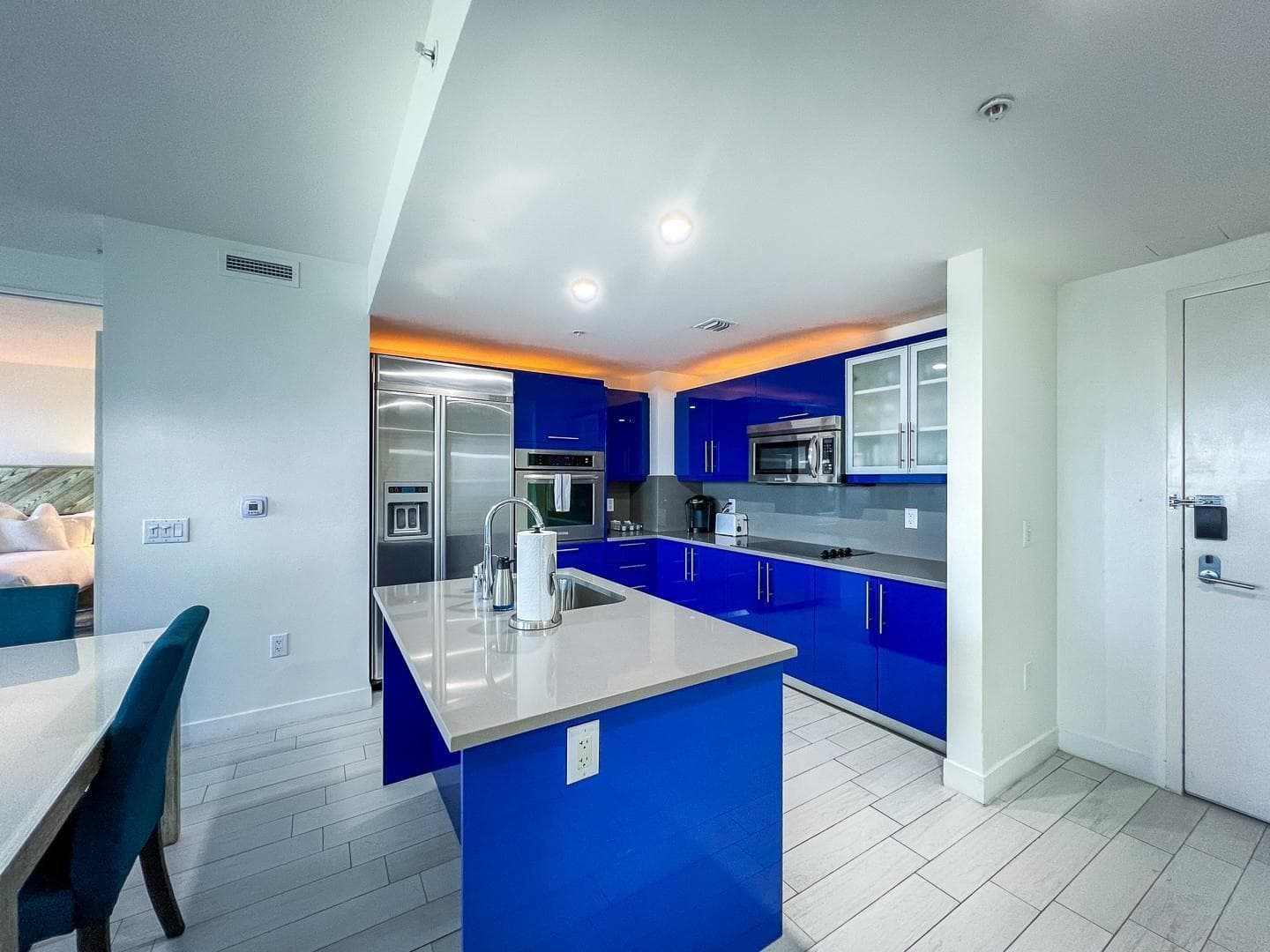 3101 N Bayshore Drive 604 photo 16