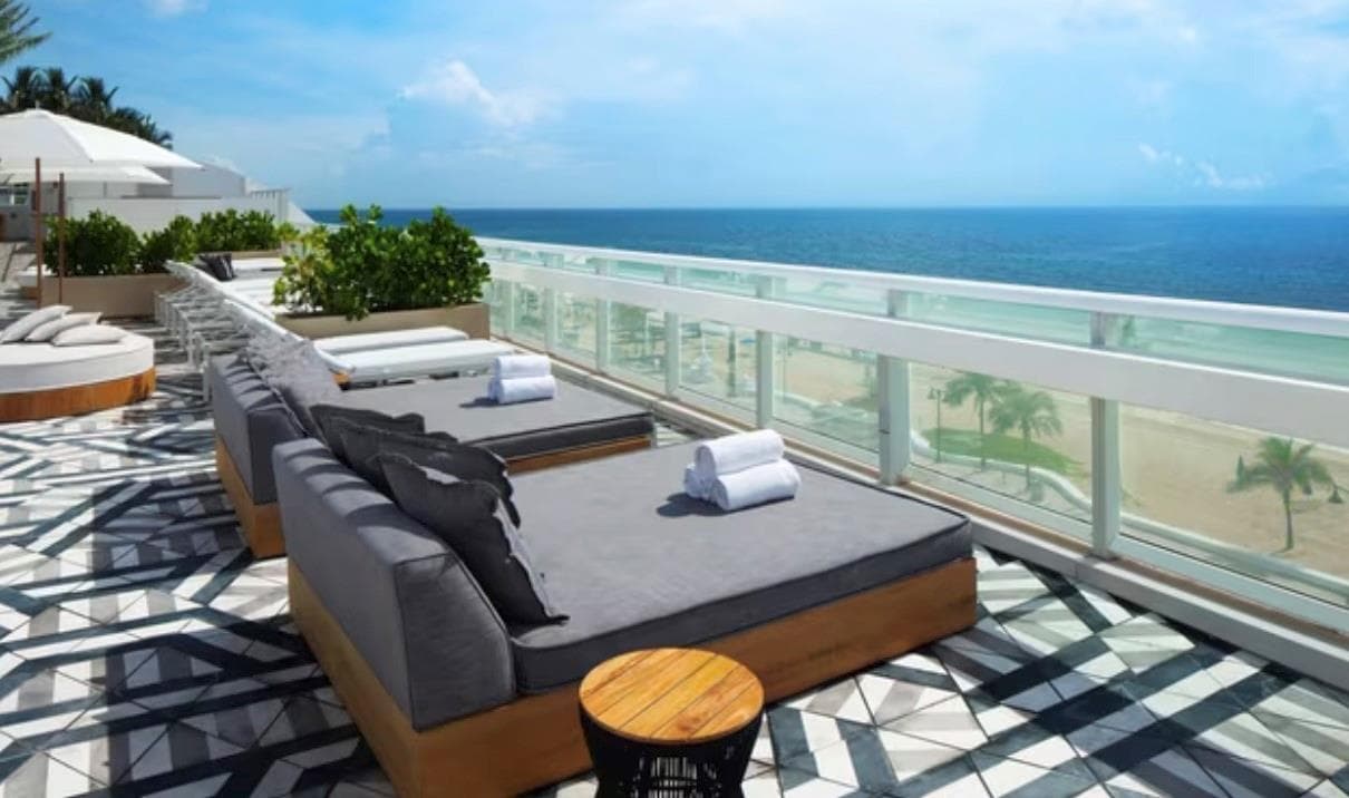3101 N Bayshore Drive 604 photo 9