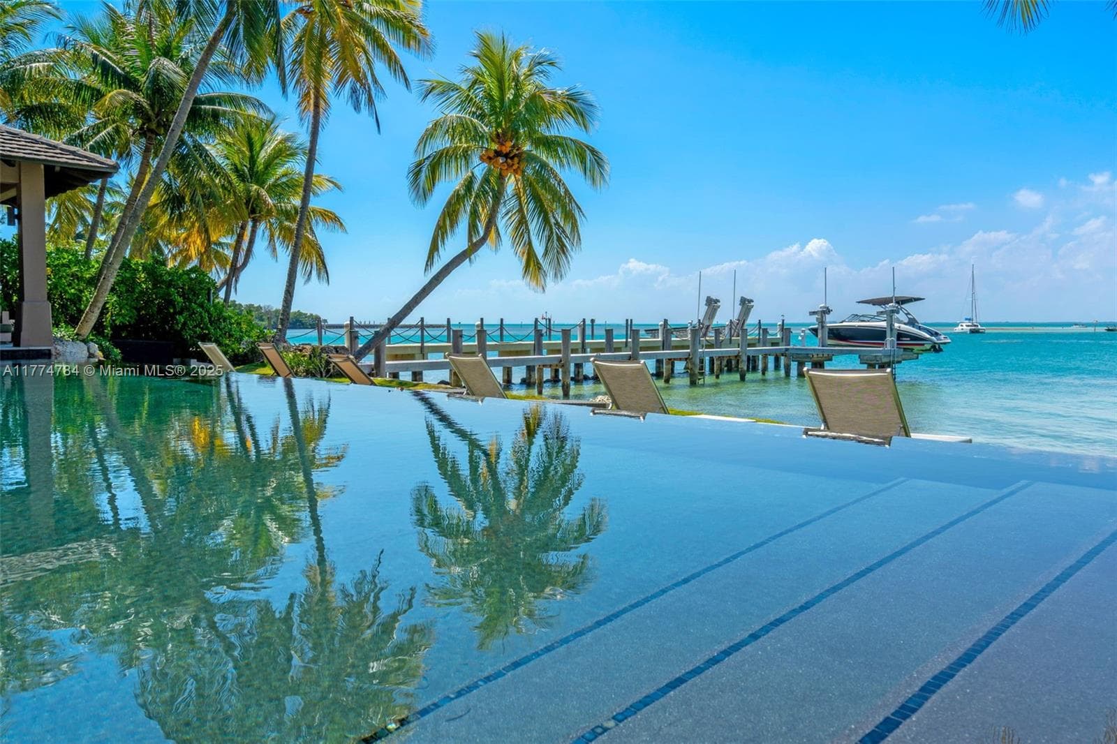 9 Harbor Pt photo 24