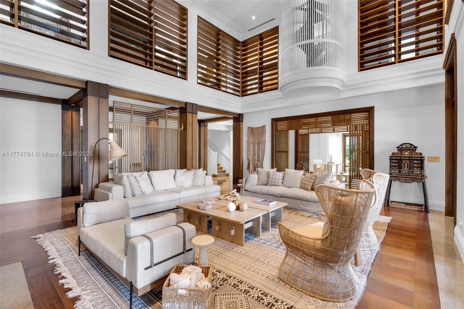 9 Harbor Pt photo 10