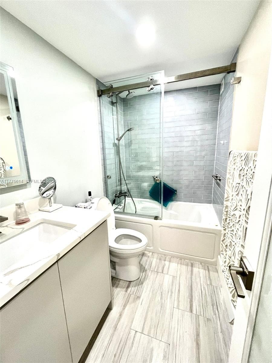 3505 S Ocean Dr 1421 photo 11
