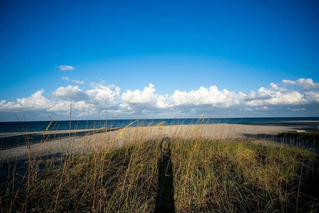 100 Harbor Way photo 17