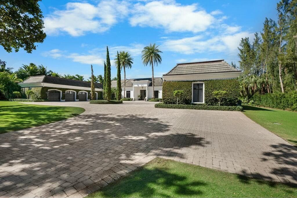 100 Harbor Way photo 5