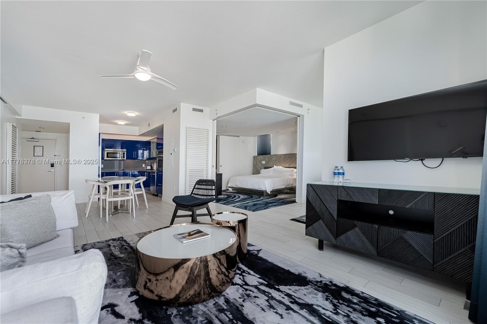 3101 Bayshore Dr 1504 photo 6