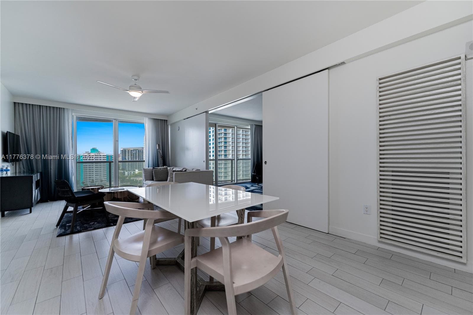 3101 Bayshore Dr 1504 photo 8
