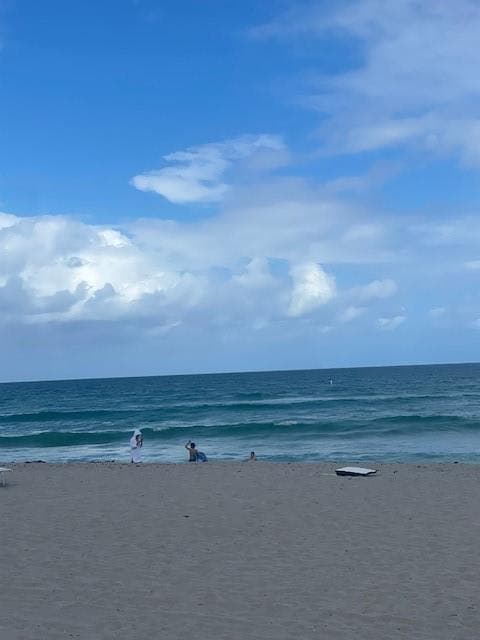 2080 S Ocean Drive 505 photo 22