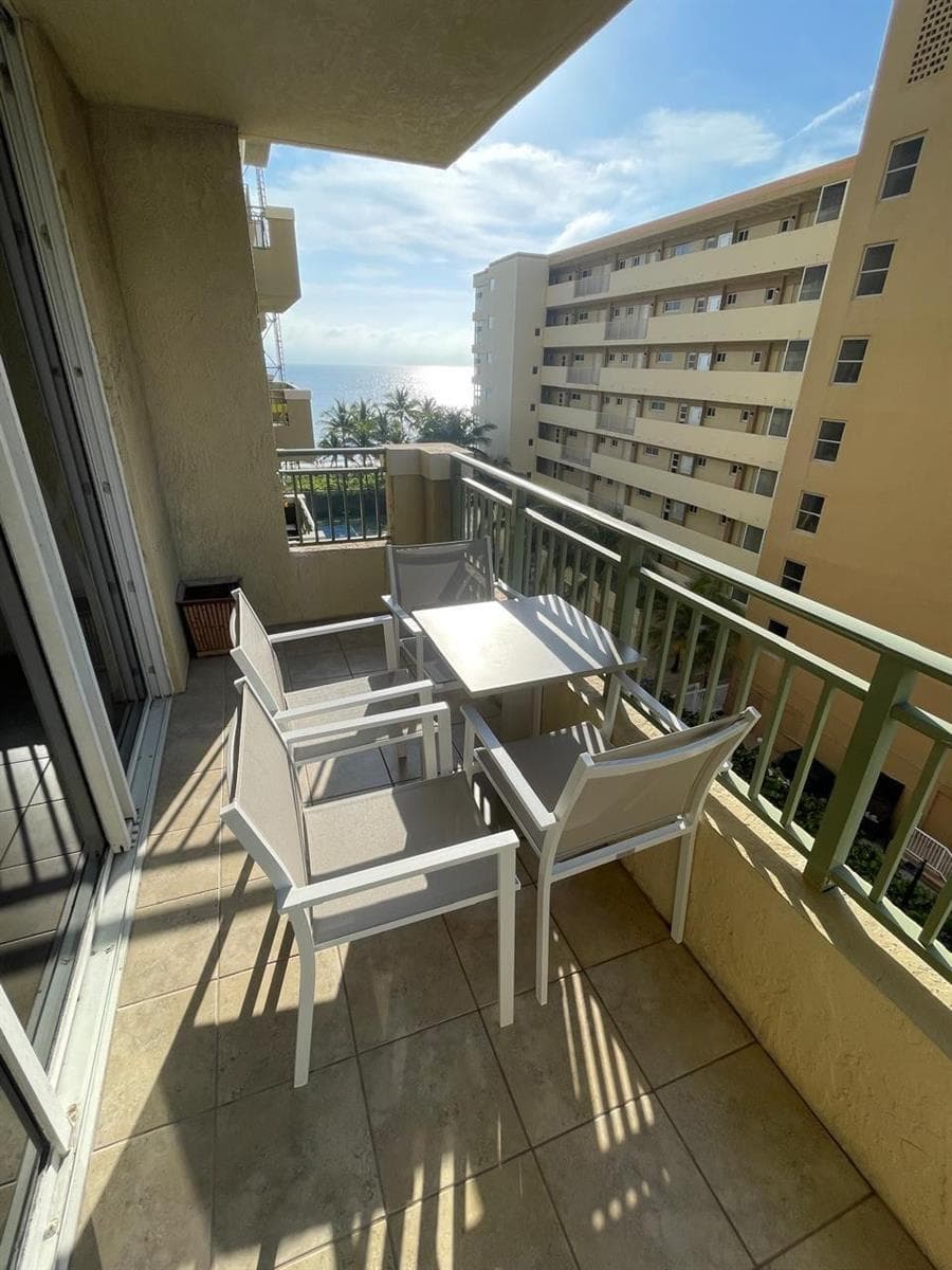2080 S Ocean Drive 505 photo 5