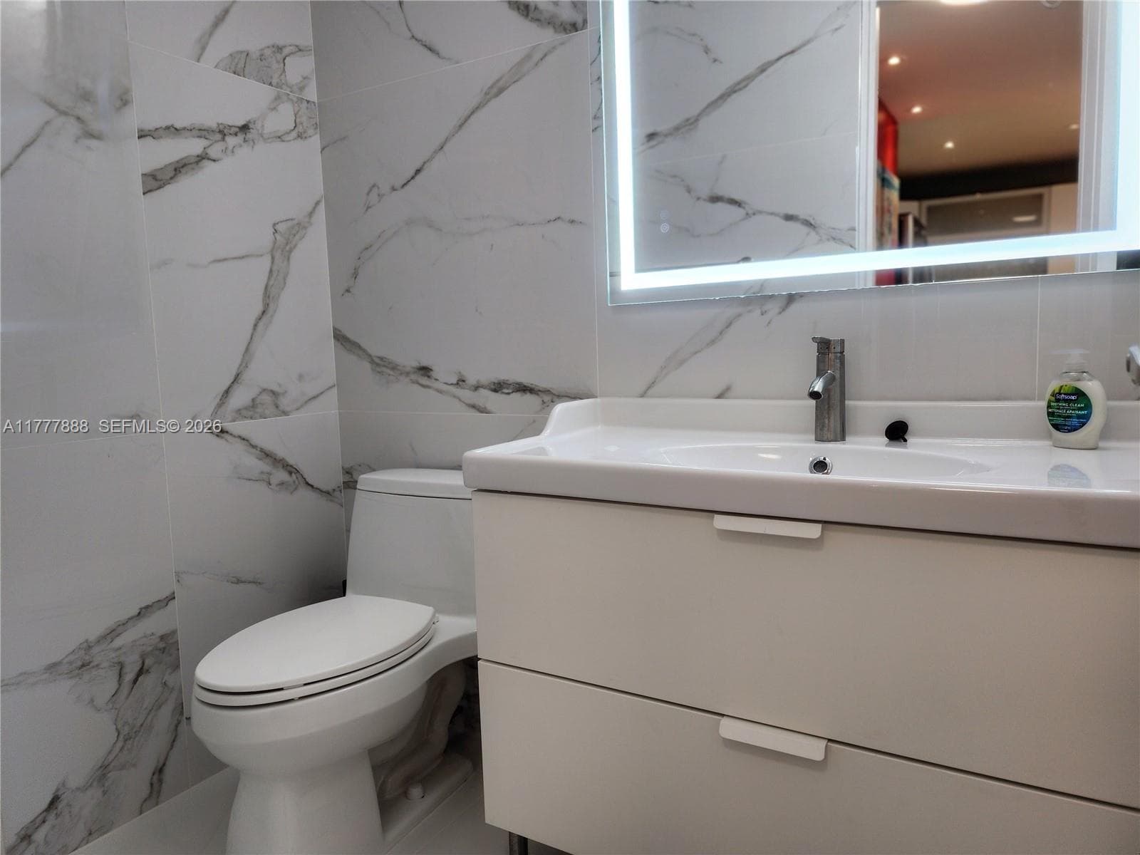 3505 Ocean Dr 1011 photo 12