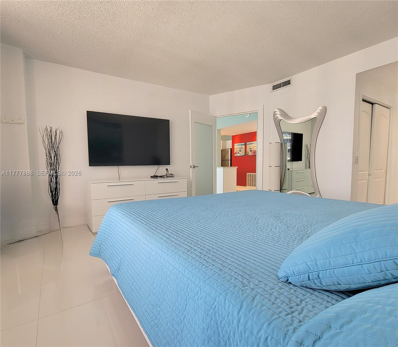3505 S Ocean Dr 1011 photo 18