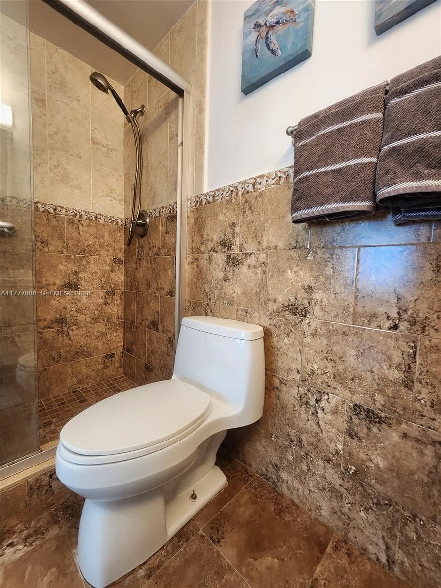 3505 S Ocean Dr 1011 photo 21