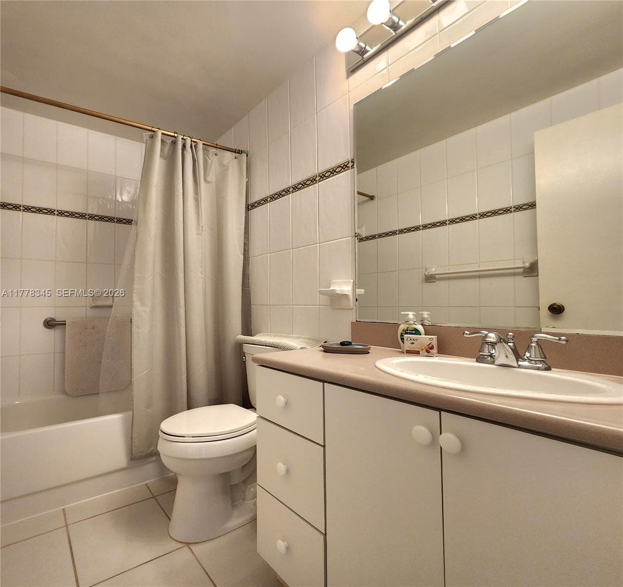 3505 S Ocean Dr 610 photo 13