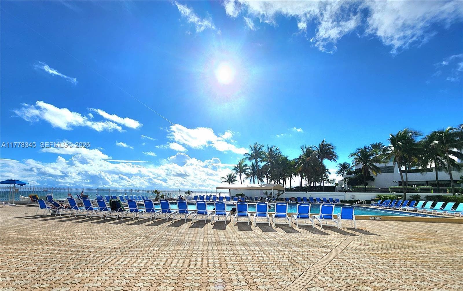 3505 S Ocean Dr 610 photo 1