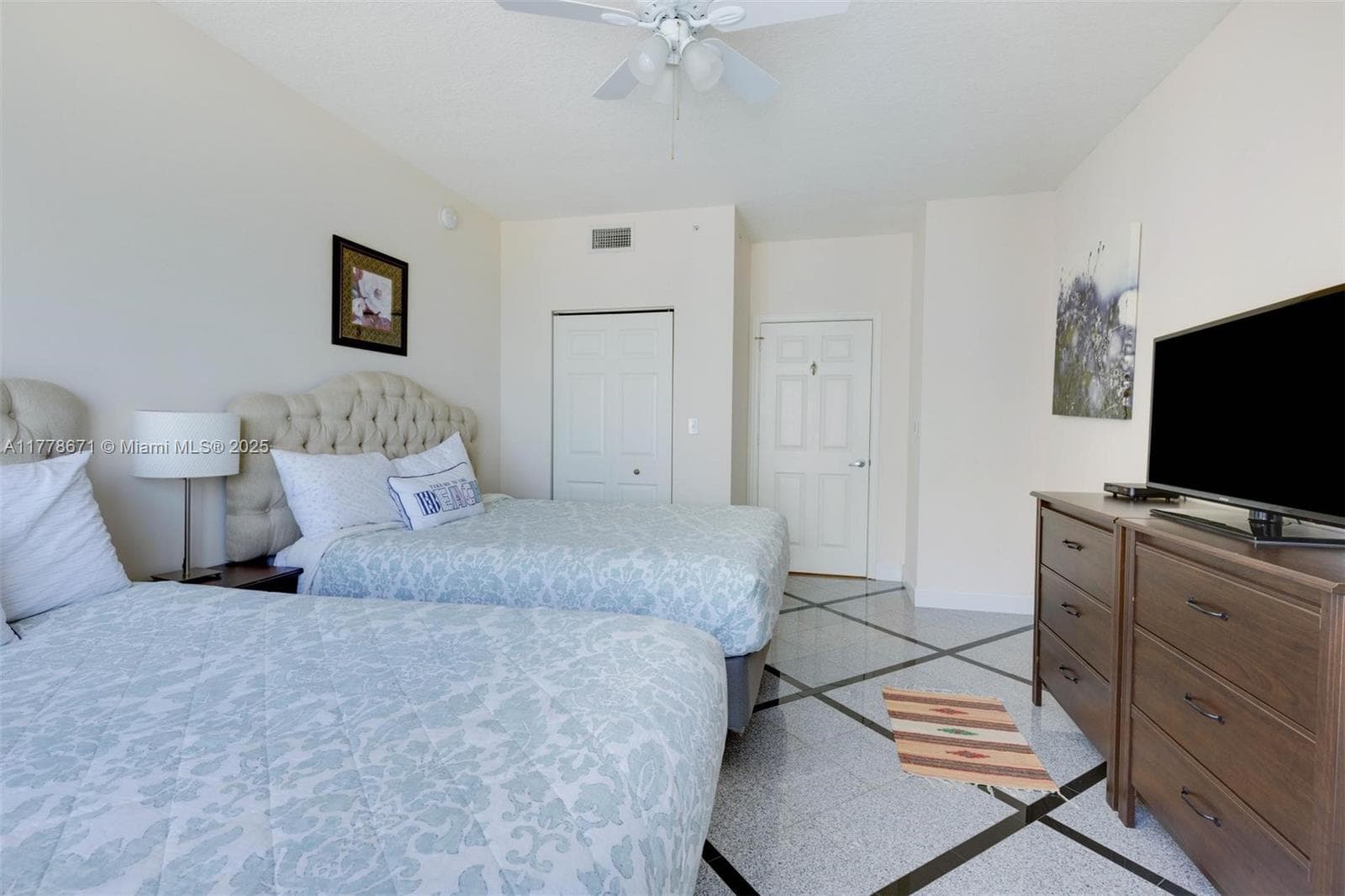 2080 S Ocean Dr PH9 photo 6