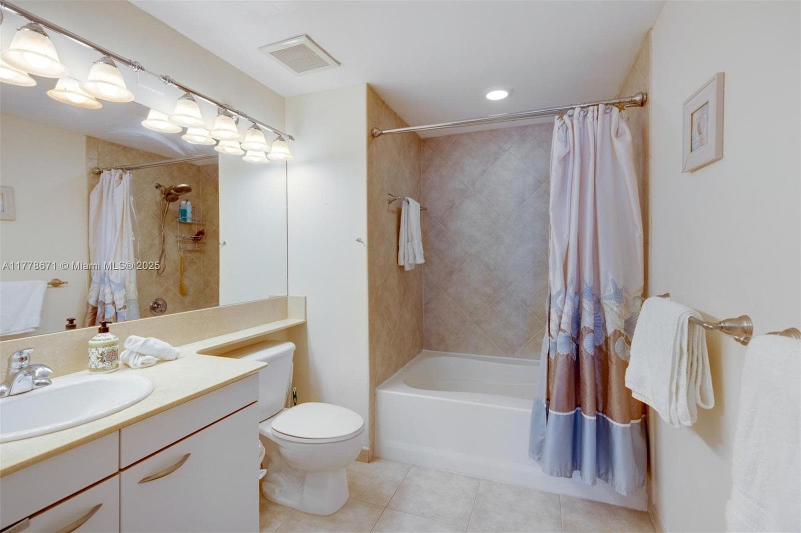 2080 S Ocean Dr PH9 photo 17