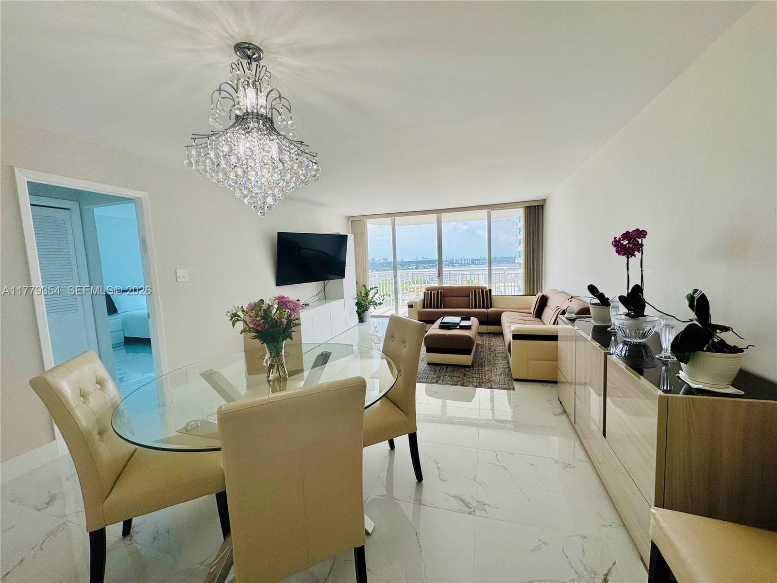 18071 Biscayne Blvd 1503 photo 8