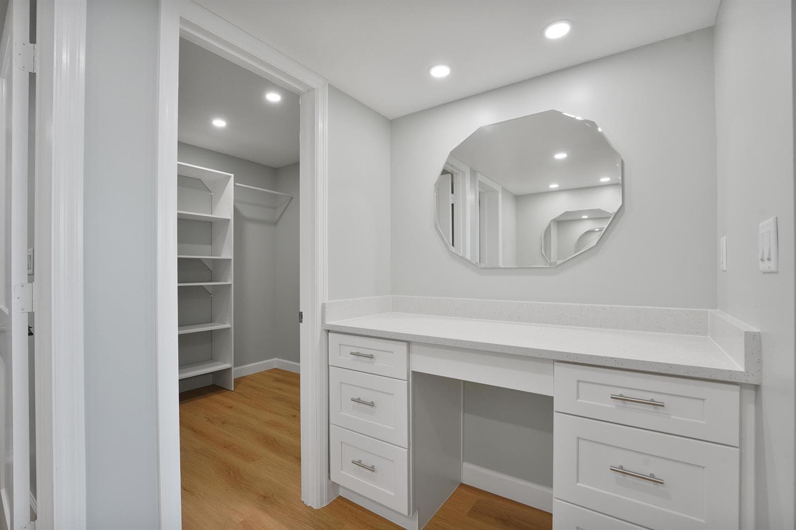 801 Lake Shore Drive 112 photo 15