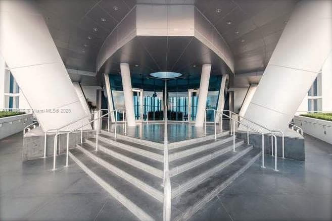 17001 Collins Ave 1507 photo 1