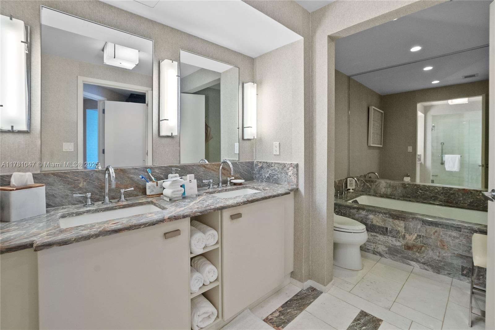 551 N Fort Lauderdale Beach Blvd H1705 photo 16