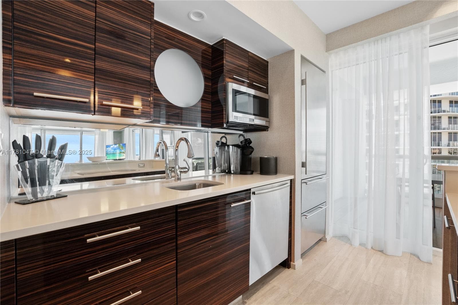 551 N Fort Lauderdale Beach Blvd H1705 photo 7