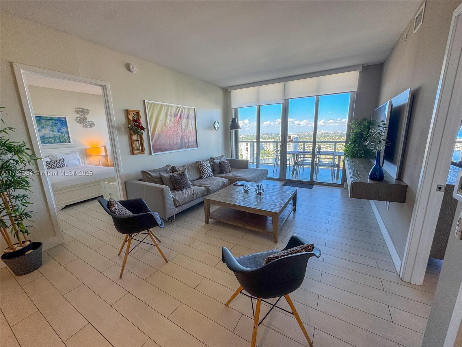 2600 E Hallandale Beach Blvd T3208 photo 2