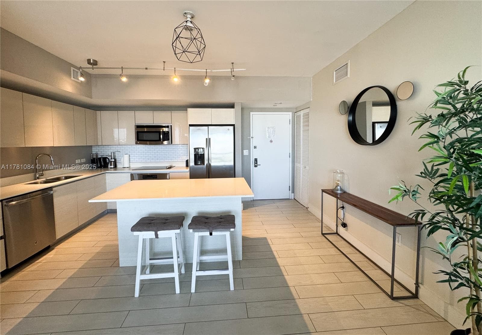 2600 E Hallandale Beach Blvd T3208 photo 12