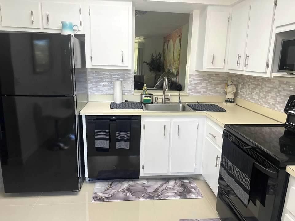 14527 Bonaire Boulevard 207 photo 16