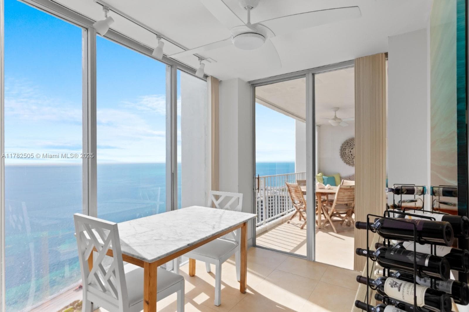 881 Ocean Dr 24C photo 9