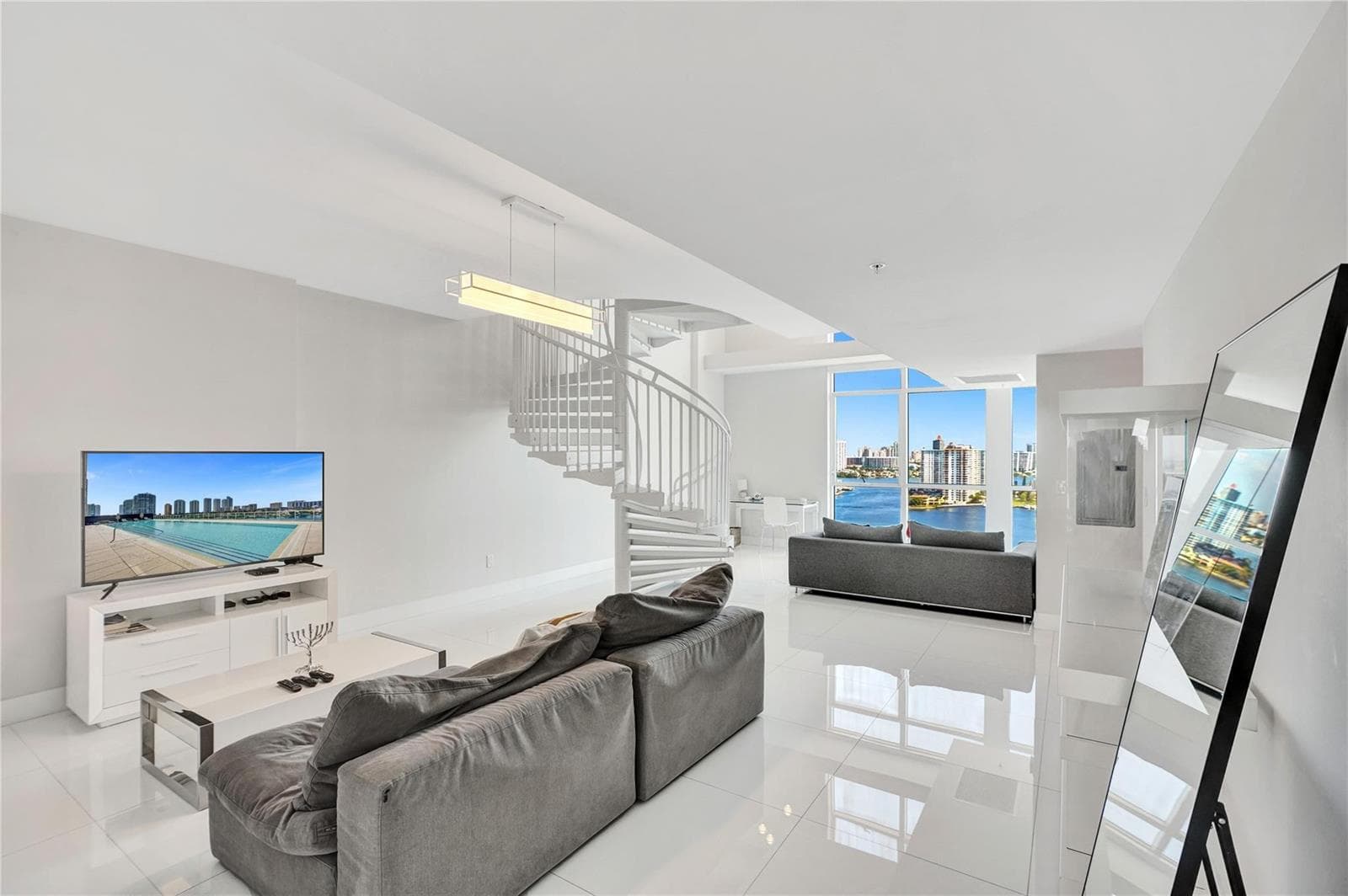 400 Sunny Isles Boulevard 2005 photo 22