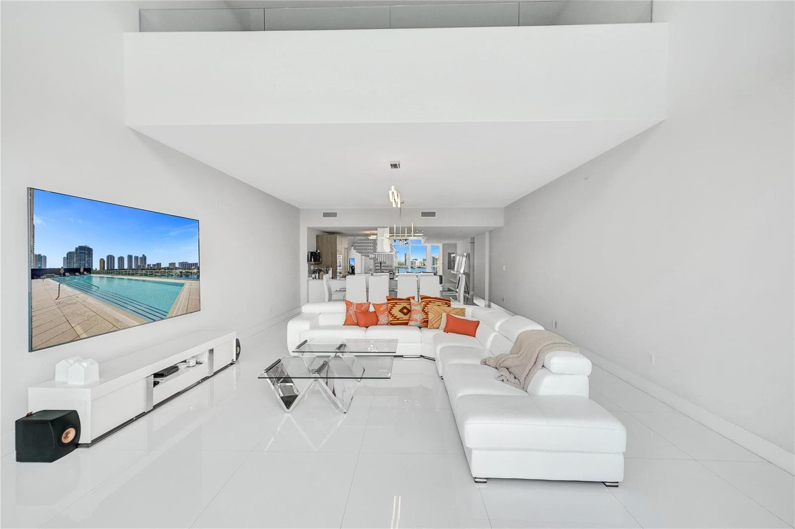 400 Sunny Isles Boulevard 2005 photo 15