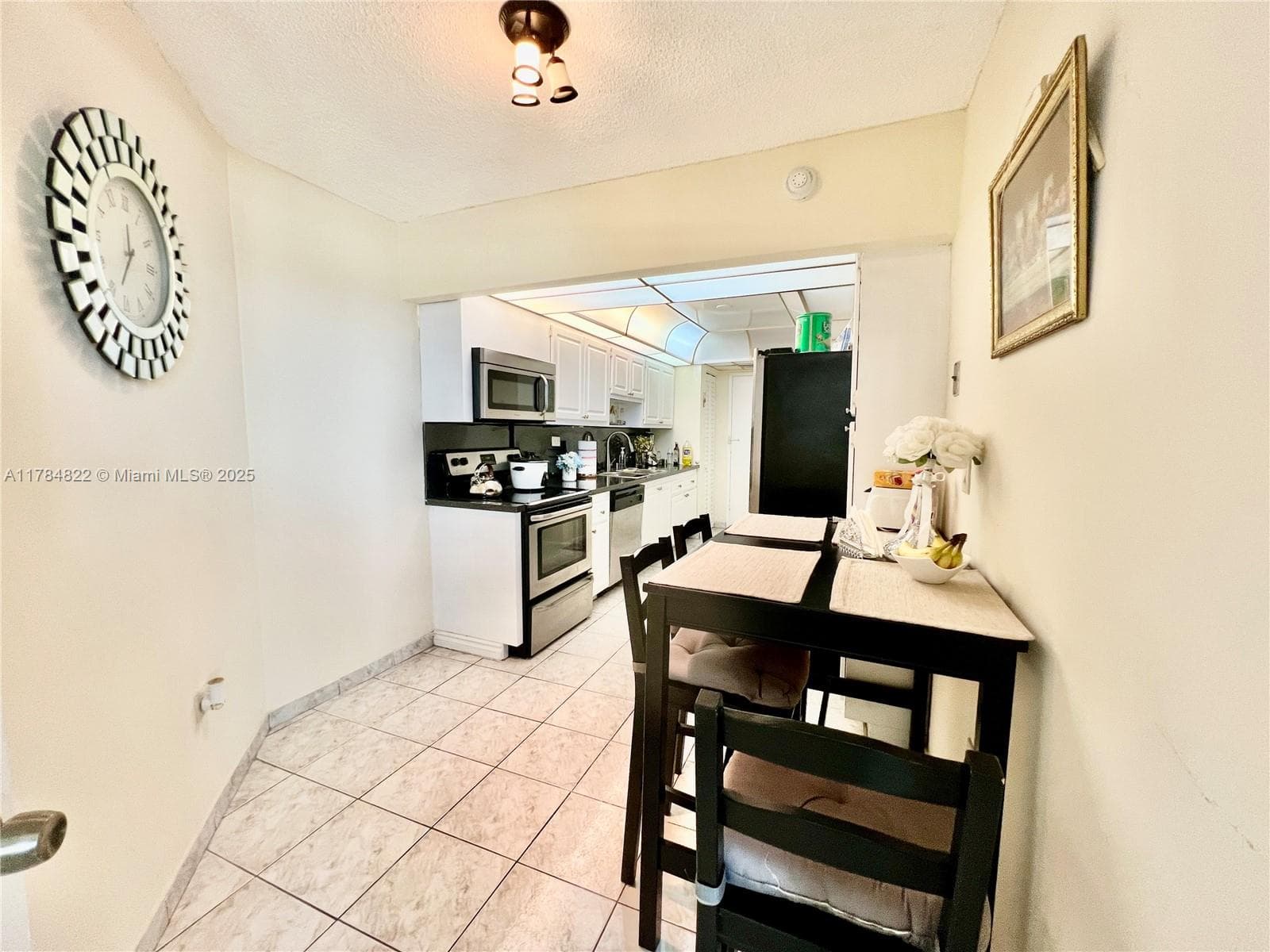 7135 Collins Ave 621 photo 20