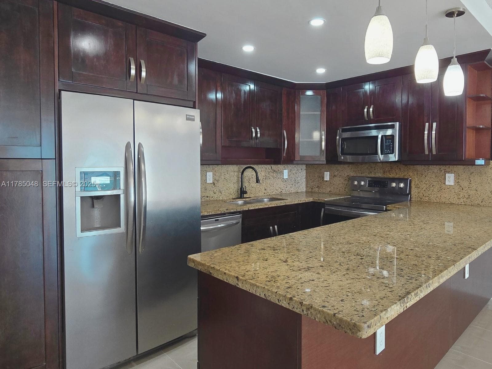 19380 Collins Ave 1002 photo 6