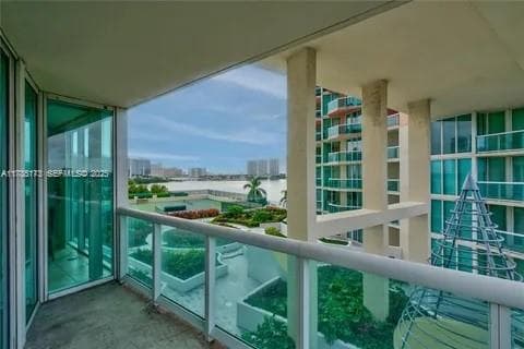 3370 Hidden Bay Dr 610 photo 23