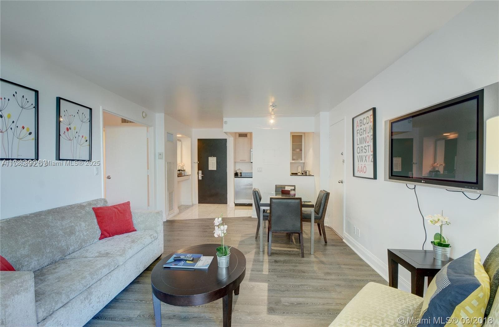 2670 E Sunrise Blvd 623 photo 2