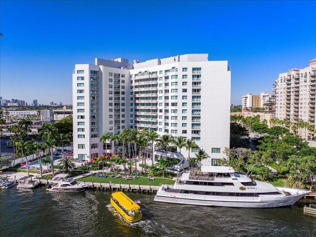 2670 E Sunrise Blvd 623 photo 8