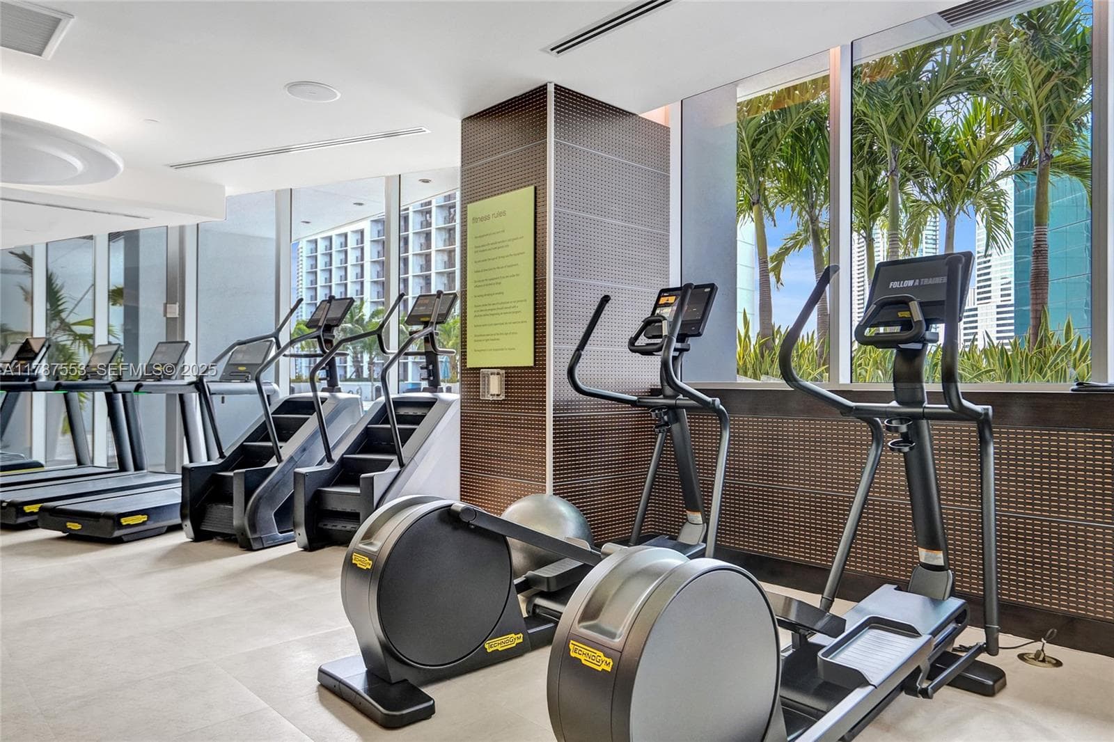 200 Biscayne Boulevard Way 3211 photo 19