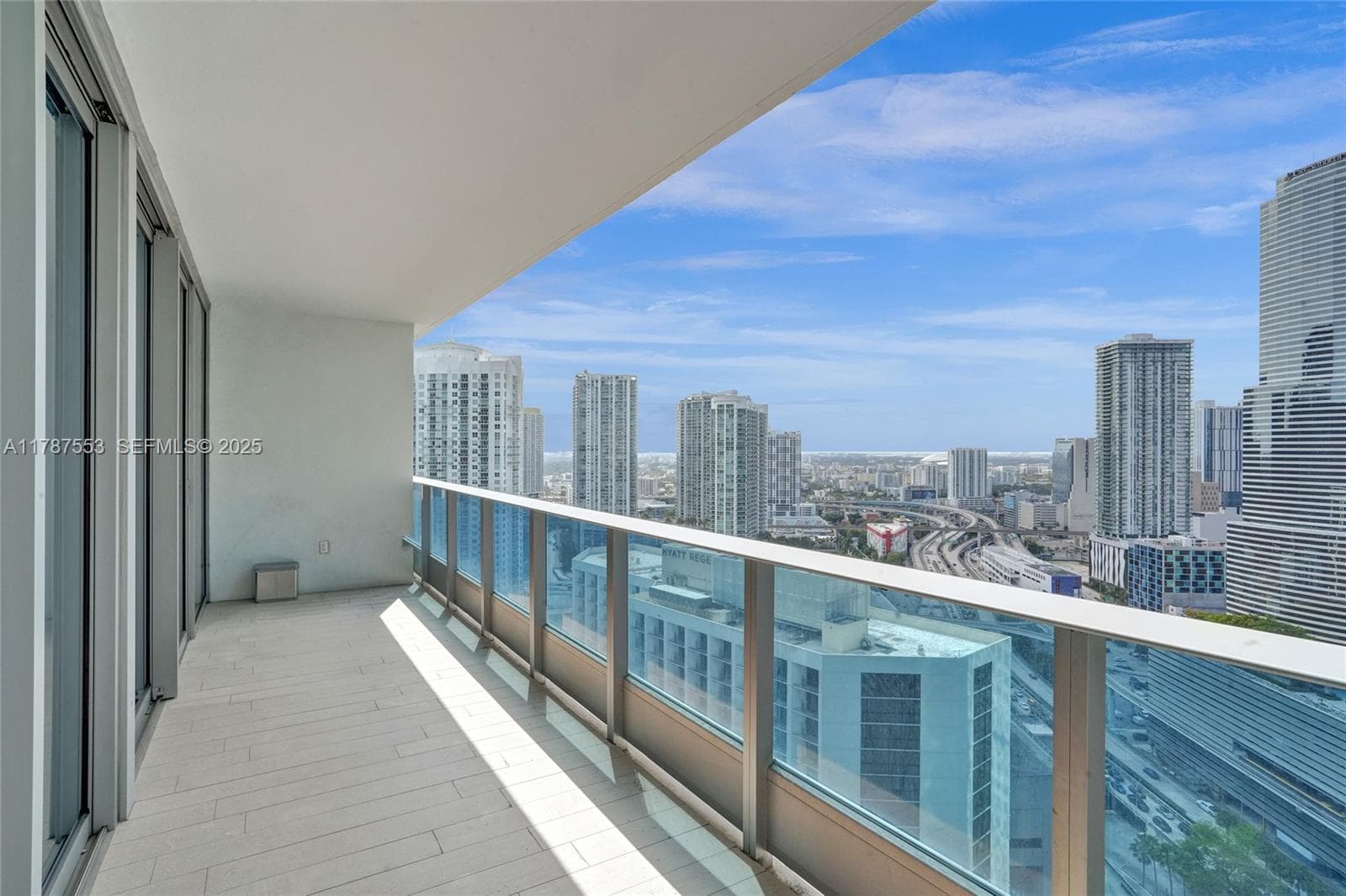 200 Biscayne Boulevard Way 3211 photo 8