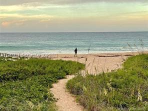 5047 N Highway A1a 1205 photo 3