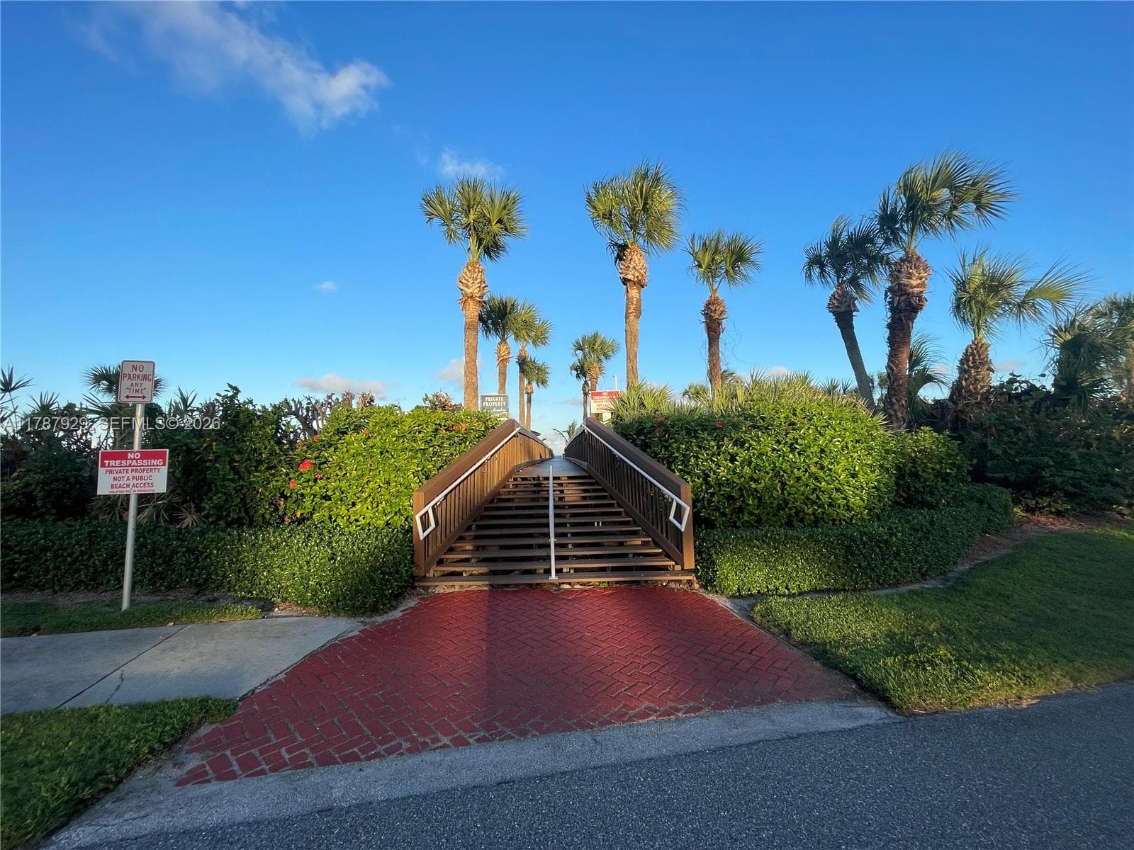 5047 N Highway A1a 1205 photo 1