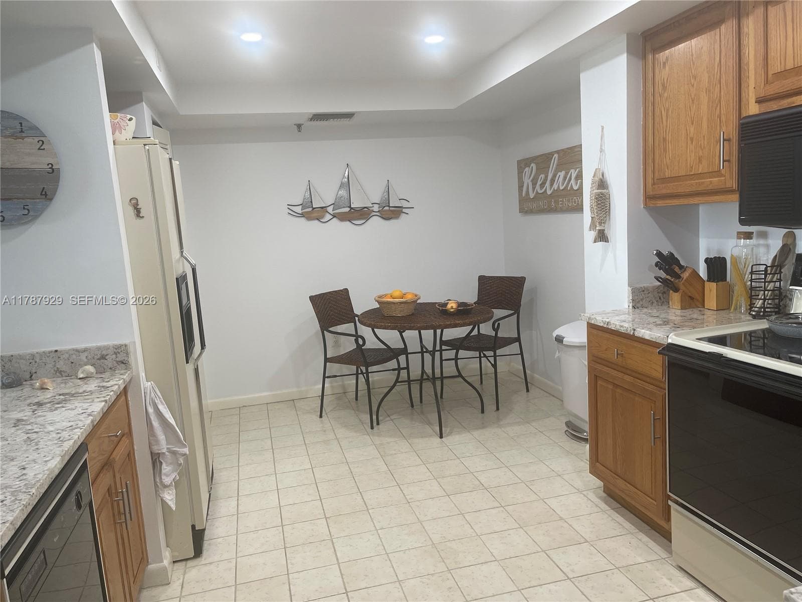 5047 N Highway A1a 1205 photo 25