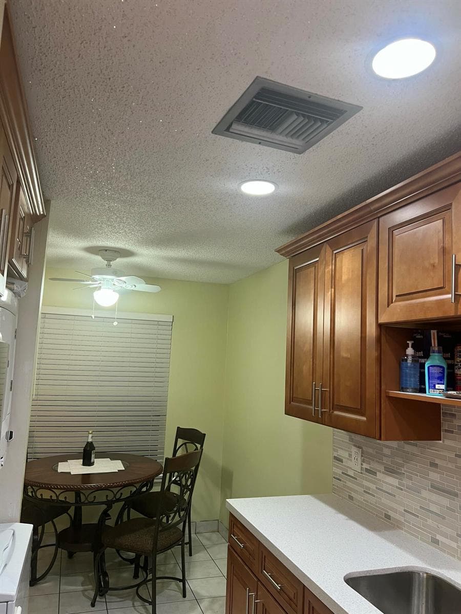 1835 NW 18th Street 104 photo 11