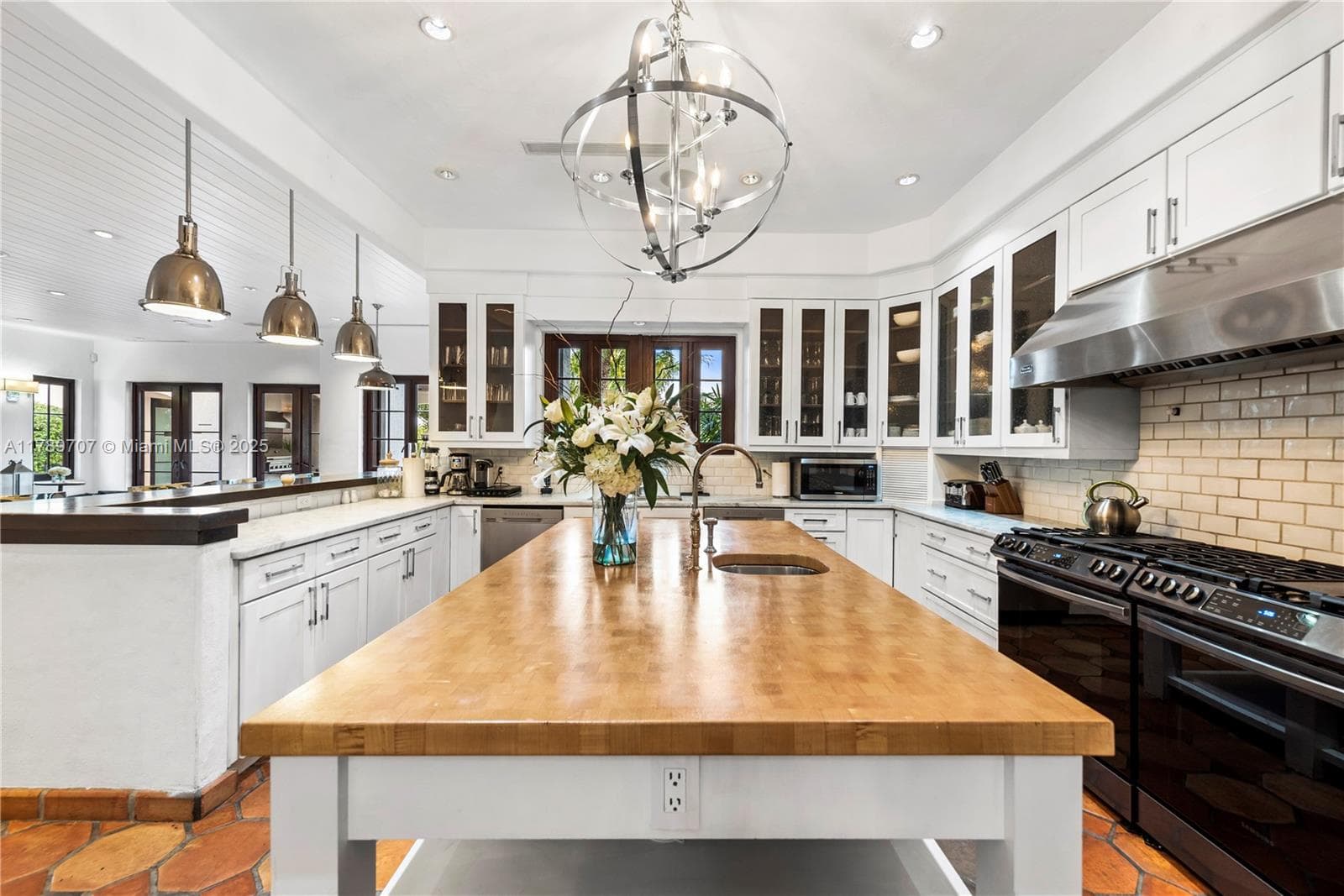 1201 83rd St photo 16