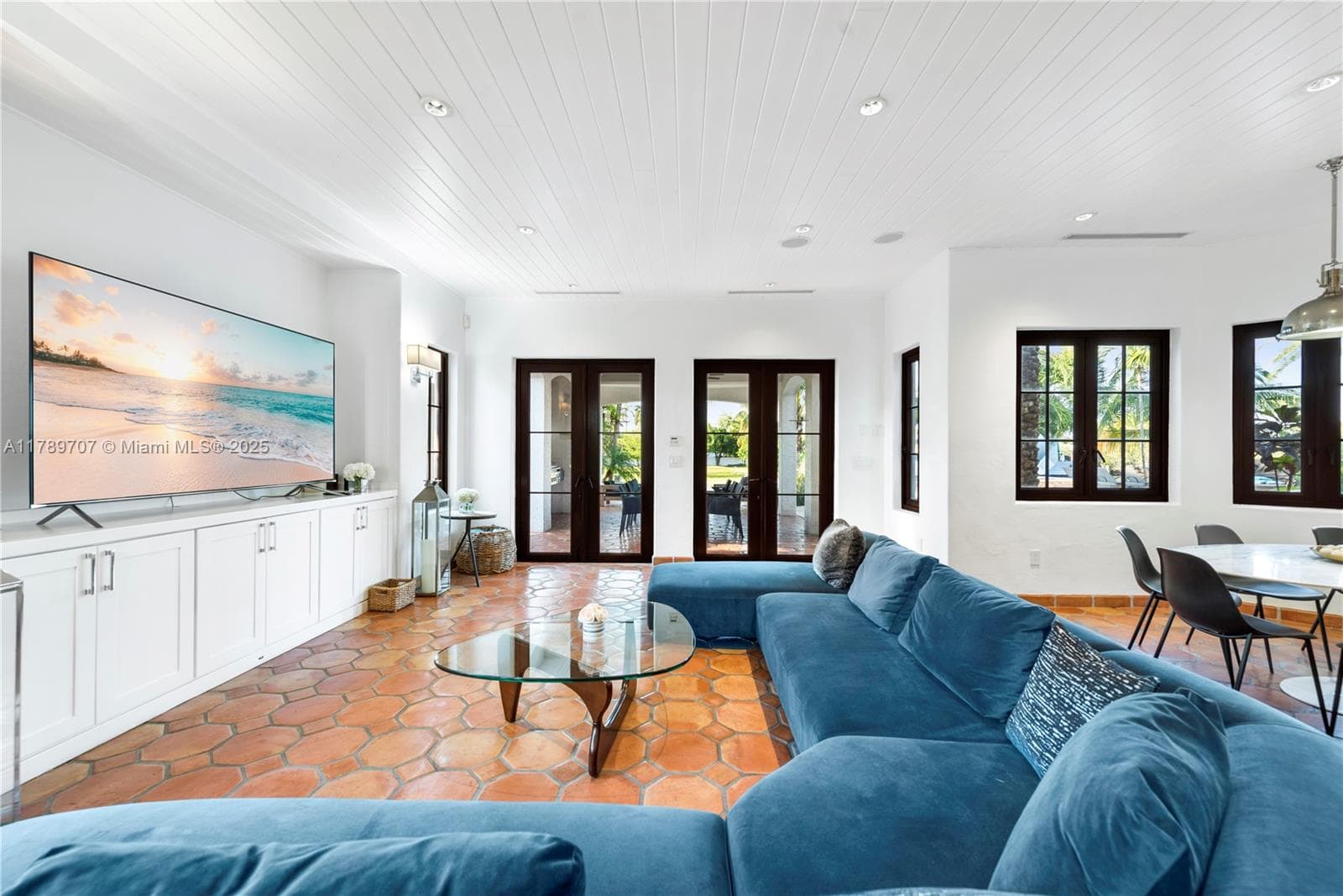 1201 83rd St photo 14