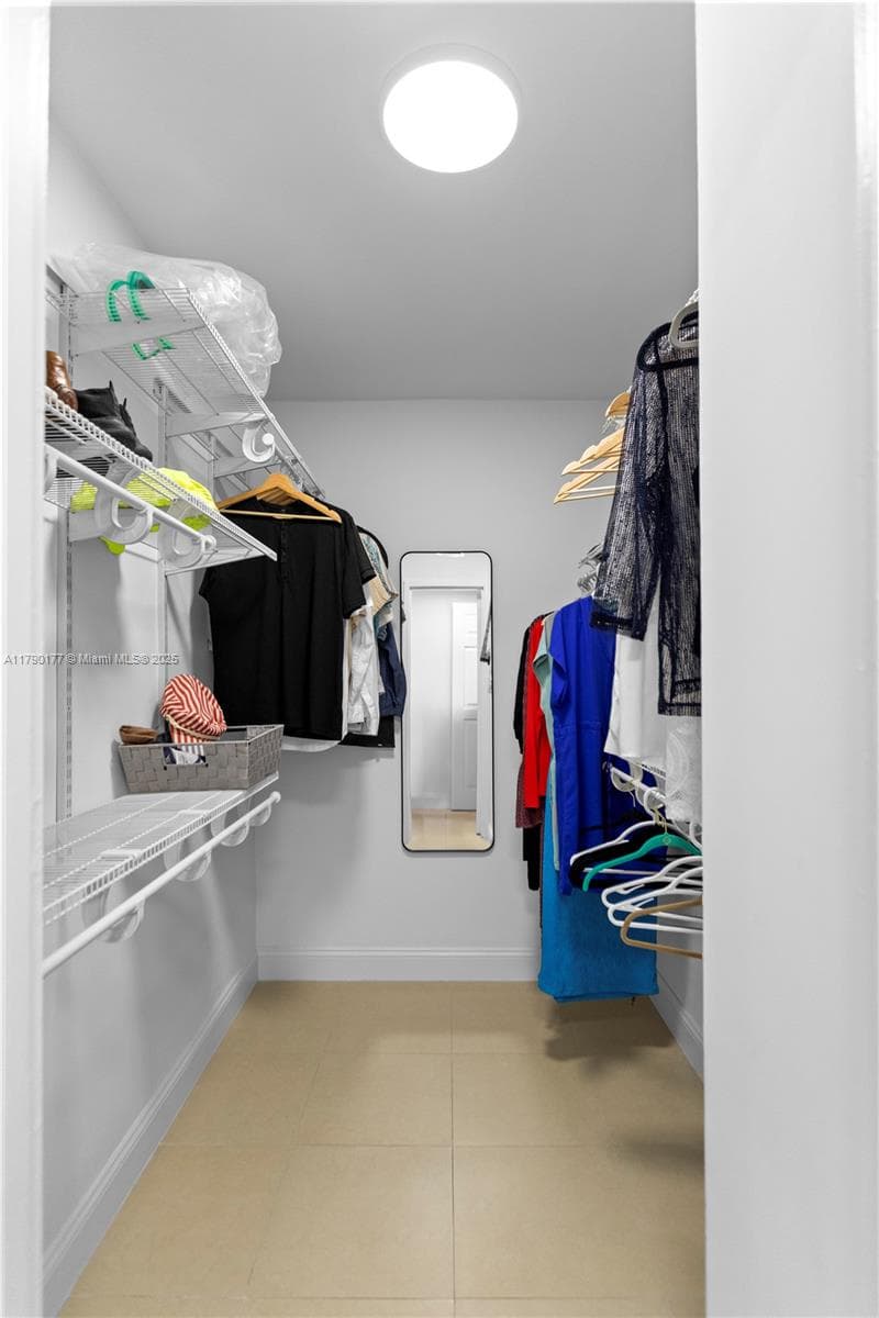 2501 Ocean Dr 1614 photo 21