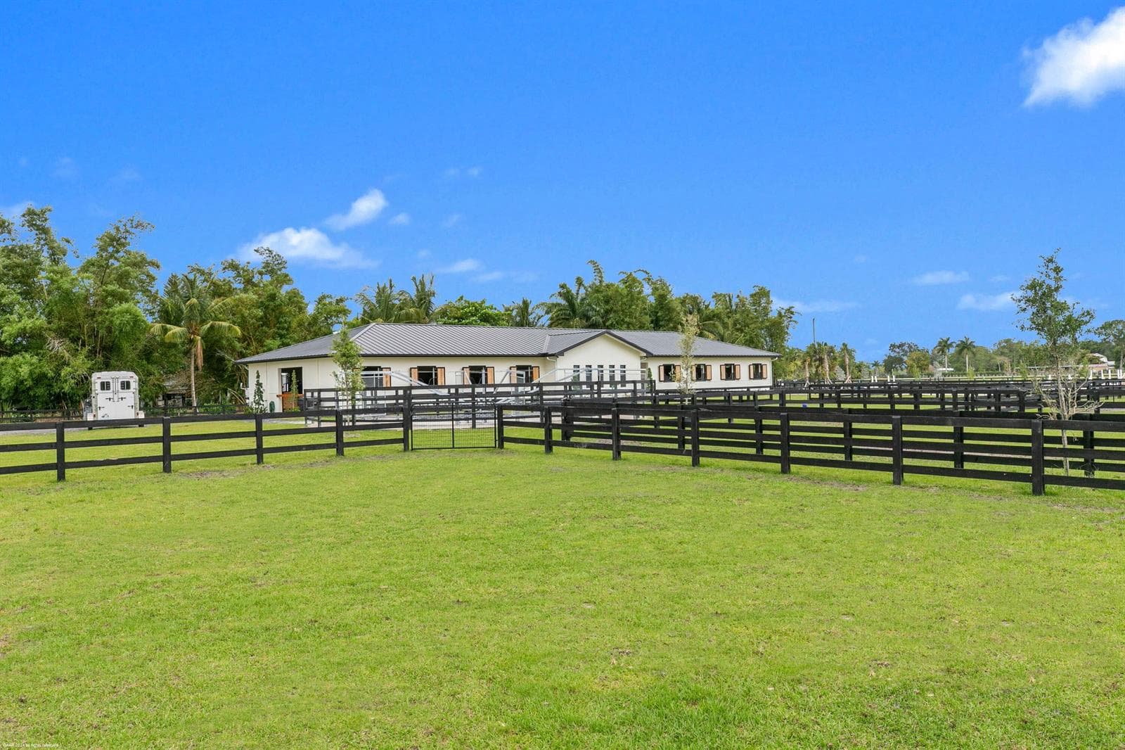 16028 Norris Road Stalls photo 6