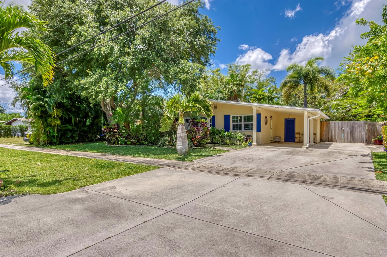 404 S Caloosahatchee Avenue photo 21