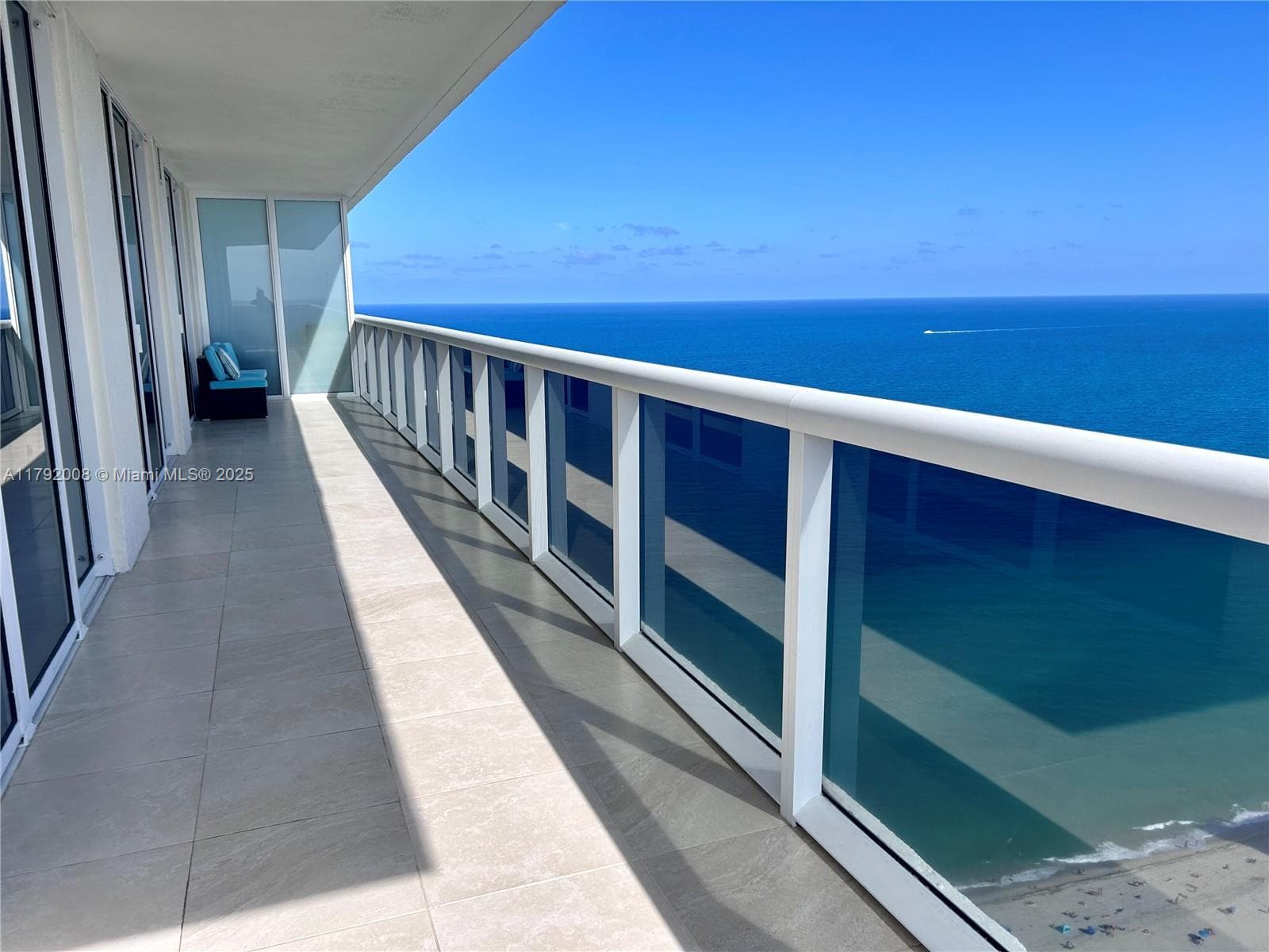 1830 S Ocean Dr 4106 photo 23